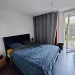 T2 rez de jardin Fréjus